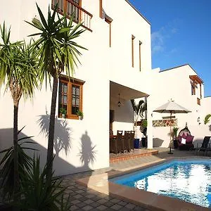 Feriehus Caletas Village Costa Teguise